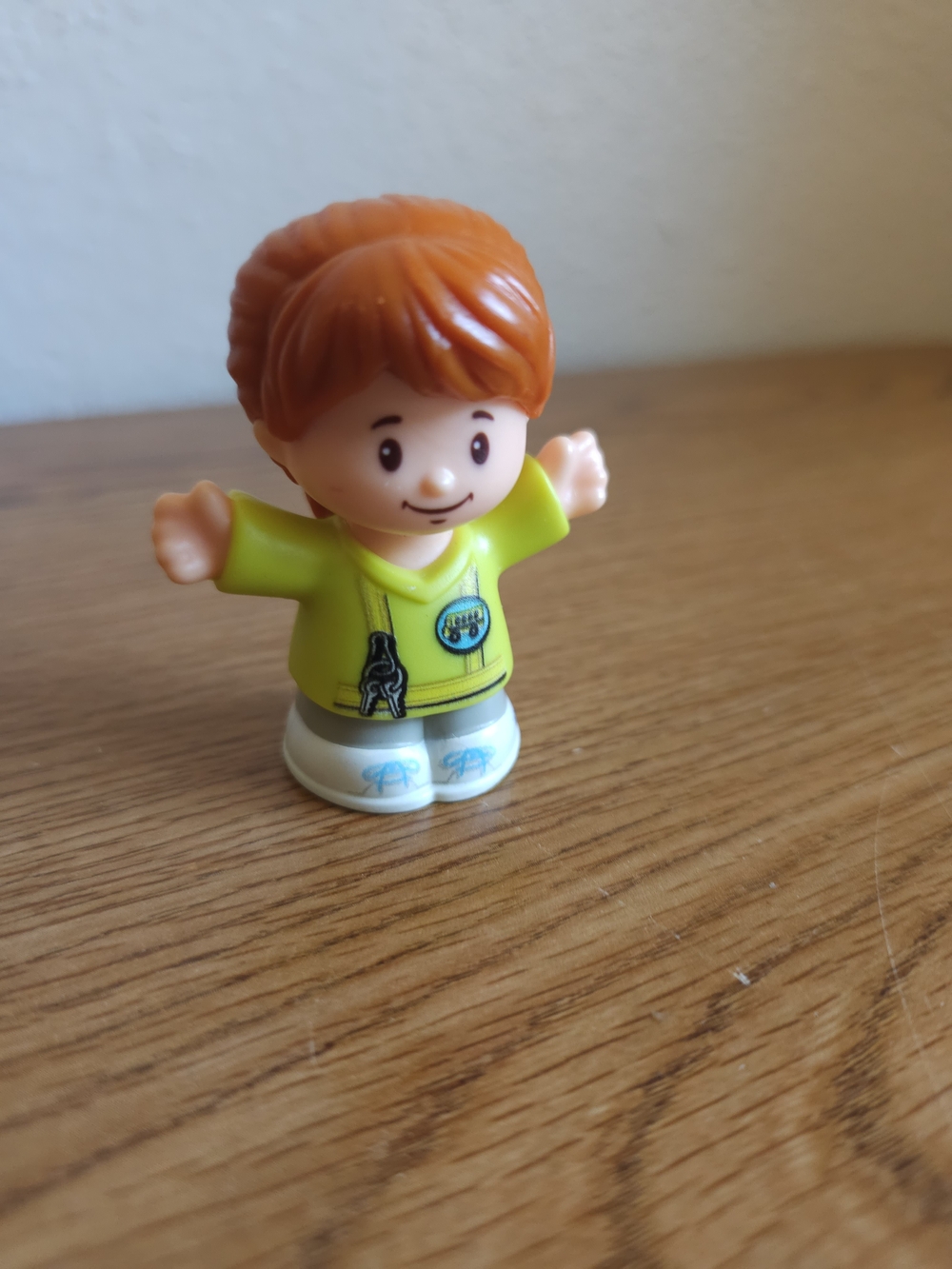 4/$10 Little People Fisher Price Toy Figure Girl